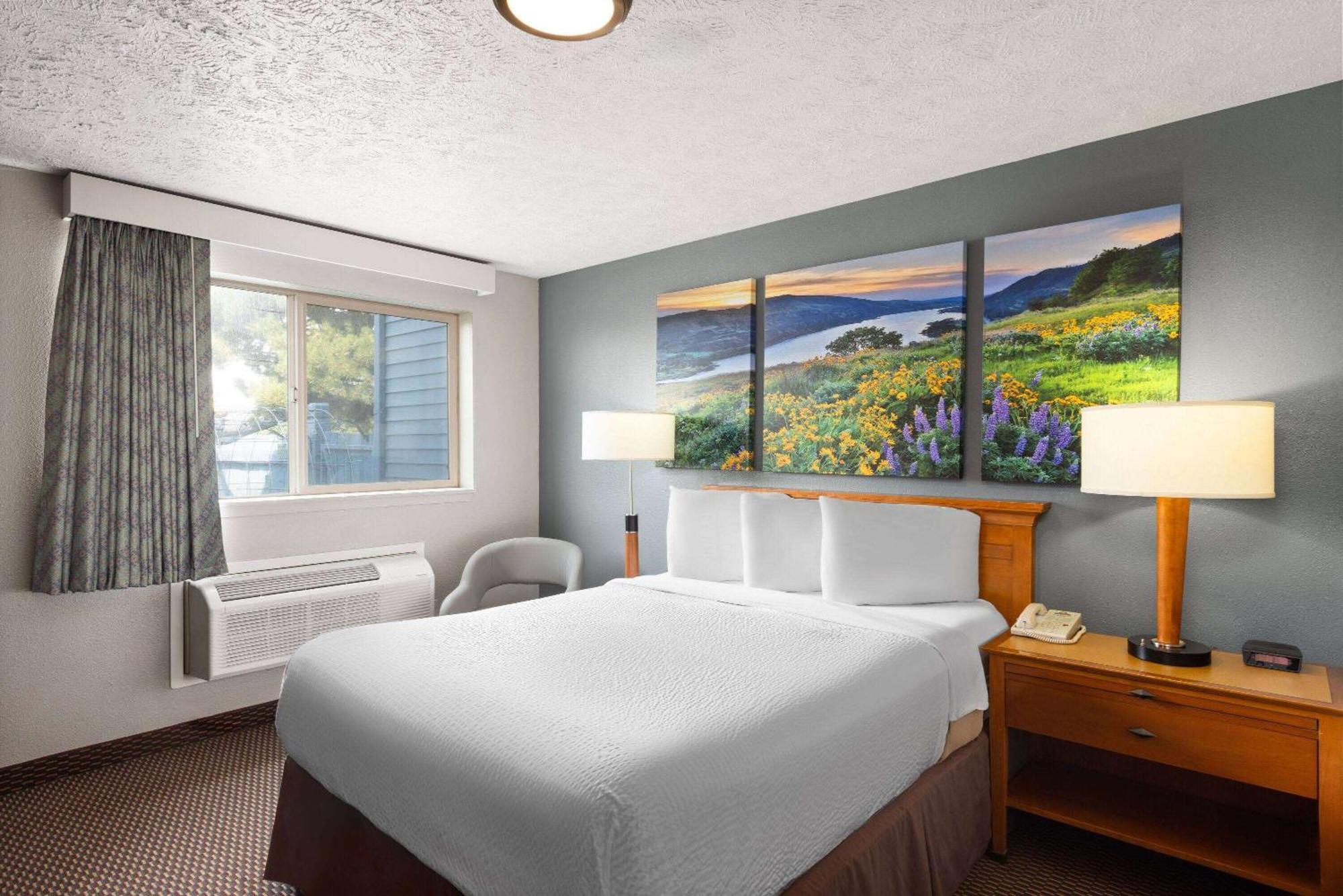 Days Inn By Wyndham Ritzville Exterior photo